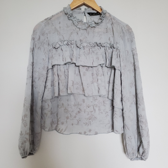 Zara embroidered top with ruffles - Picture 4 of 10